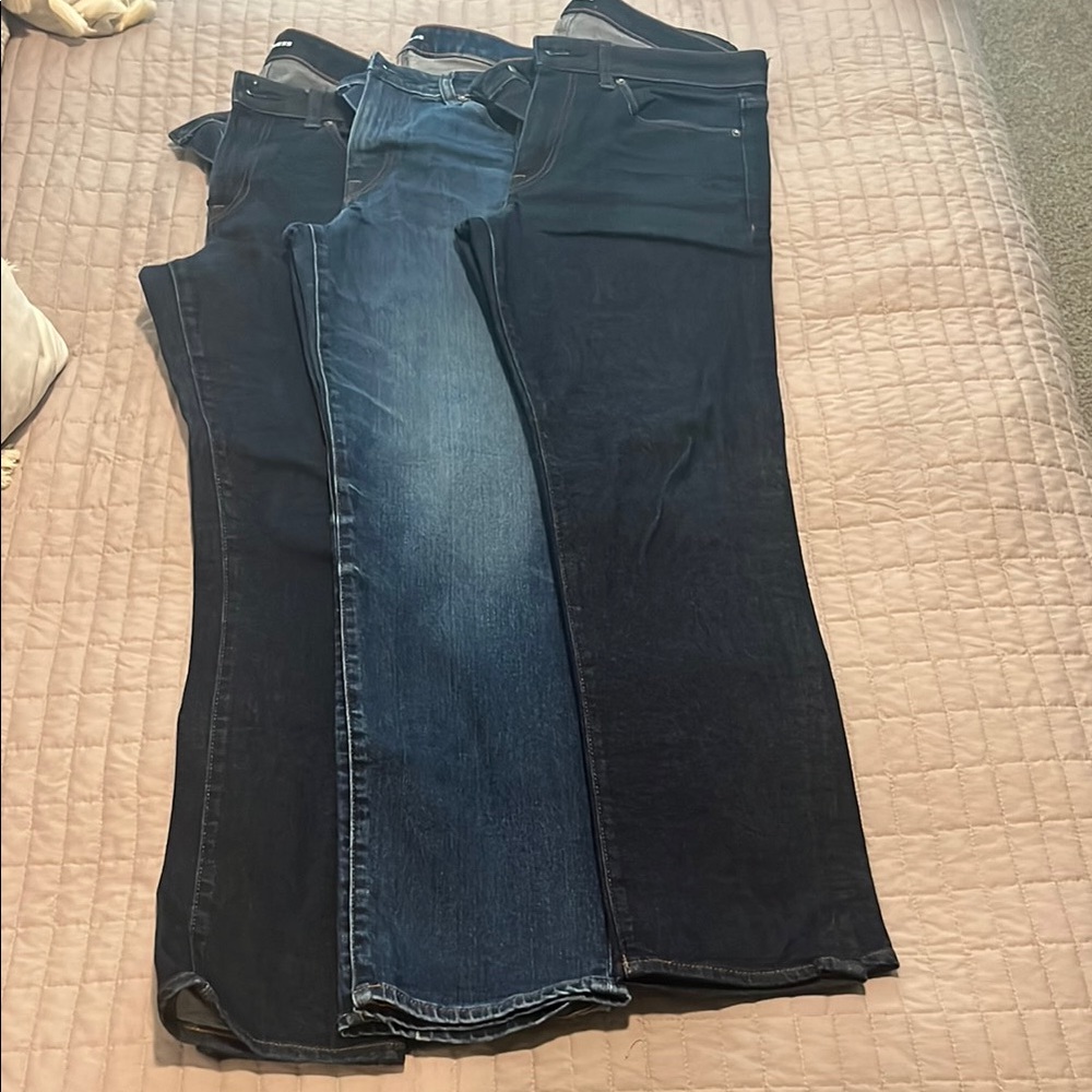 Express Men’s Slim Straight 32x32  Blue Jeans